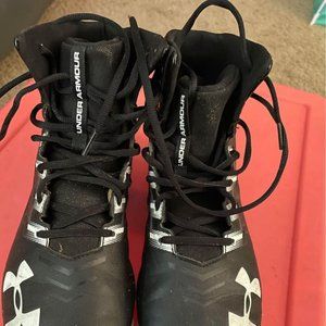 Under Armour Football Cleats Men's 9.5